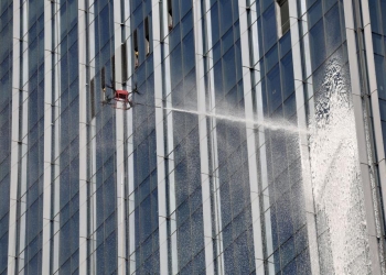 Drönare släcker bränder i skyskrapor
