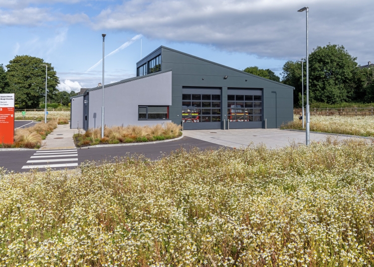 Brandsäkert har besökt den klassiska marknadsstaden Macroom - och Irlands insektvänligaste brandstation.