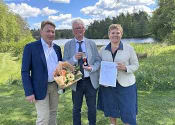 Björn Sundström prisas för brandforskning som stärker brandsäkerhet, standarder och hållbart byggande i Sverige.